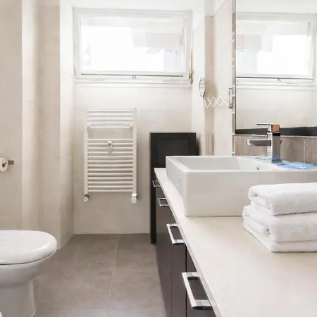 Elegantis Scalia Comfortable - Vaticano, Metro And Historic Centre Nearby شقة