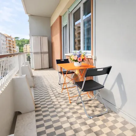 Elegantis Scalia Comfortable - Vaticano, Metro And Historic Centre Nearby Lägenhet